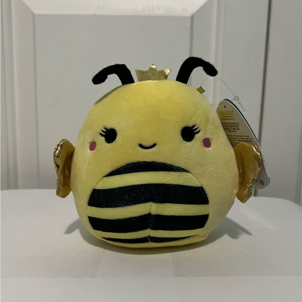 Squishmallow Sunny the Bee 5 inch NWT